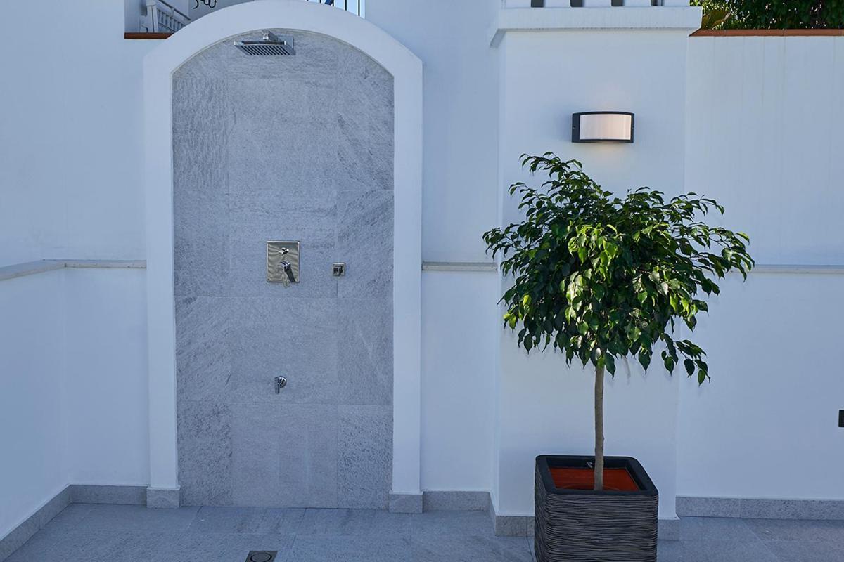Hostal Boutique Aurora Nerja Ngoại thất bức ảnh
