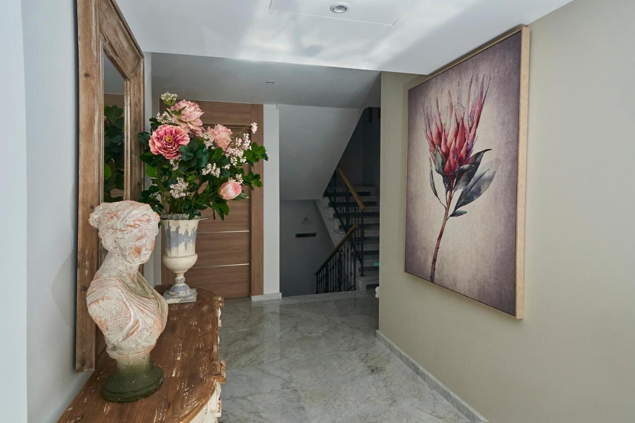 Hostal Boutique Aurora Nerja Ngoại thất bức ảnh