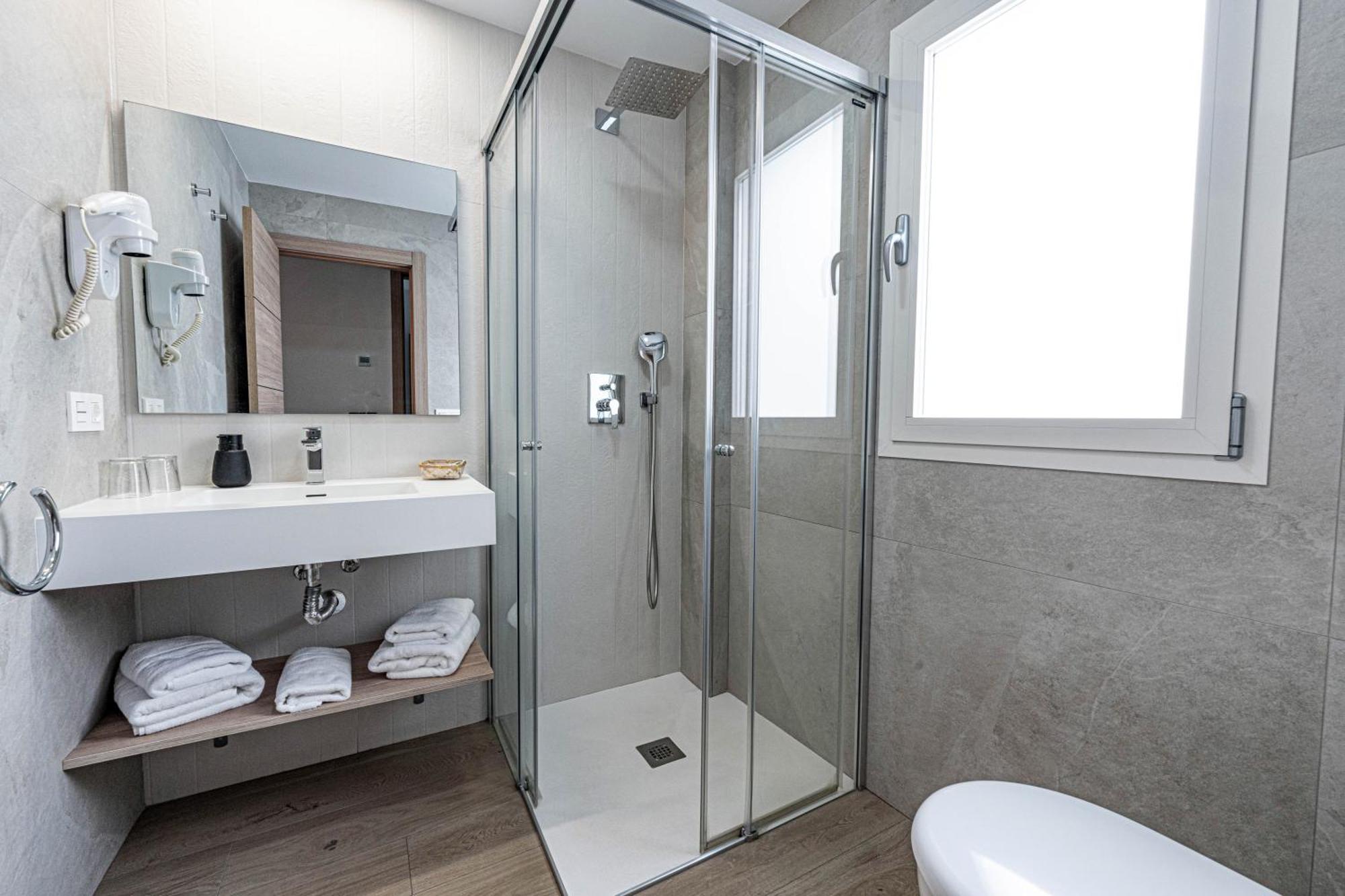 Hostal Boutique Aurora Nerja Ngoại thất bức ảnh