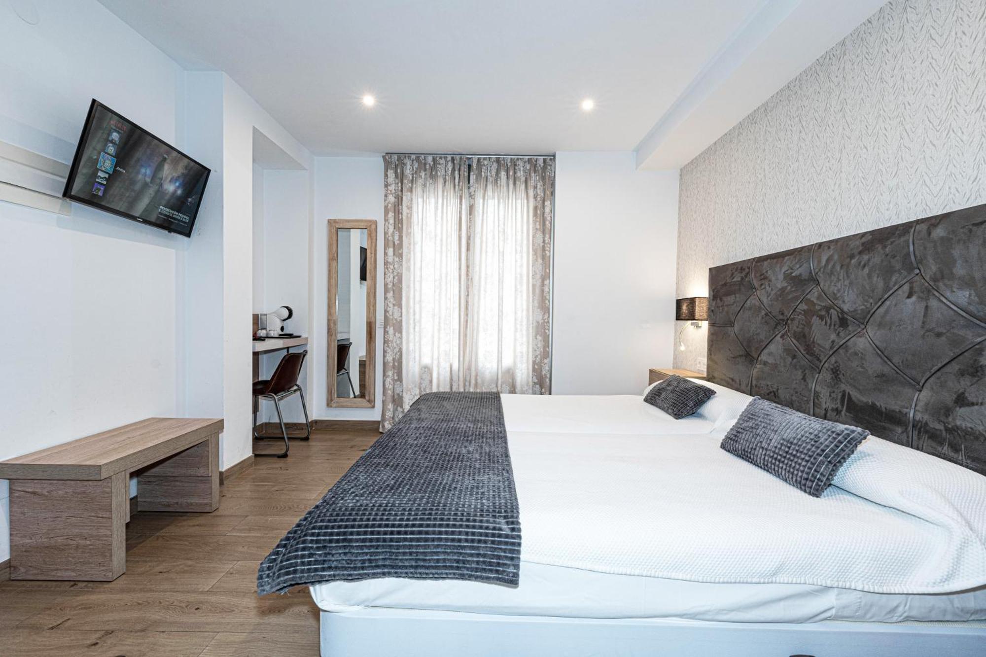 Hostal Boutique Aurora Nerja Ngoại thất bức ảnh
