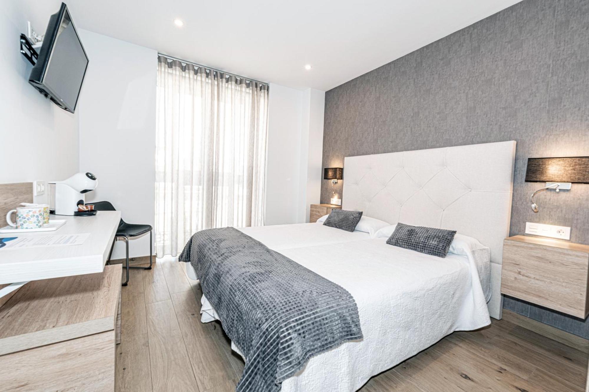 Hostal Boutique Aurora Nerja Ngoại thất bức ảnh